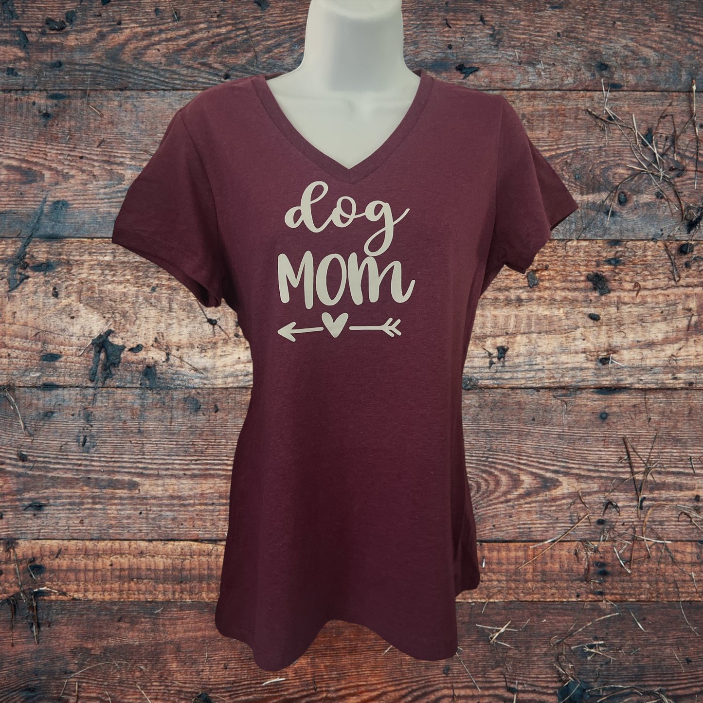 Dog Mom Women's Short Sleeve T Shirt